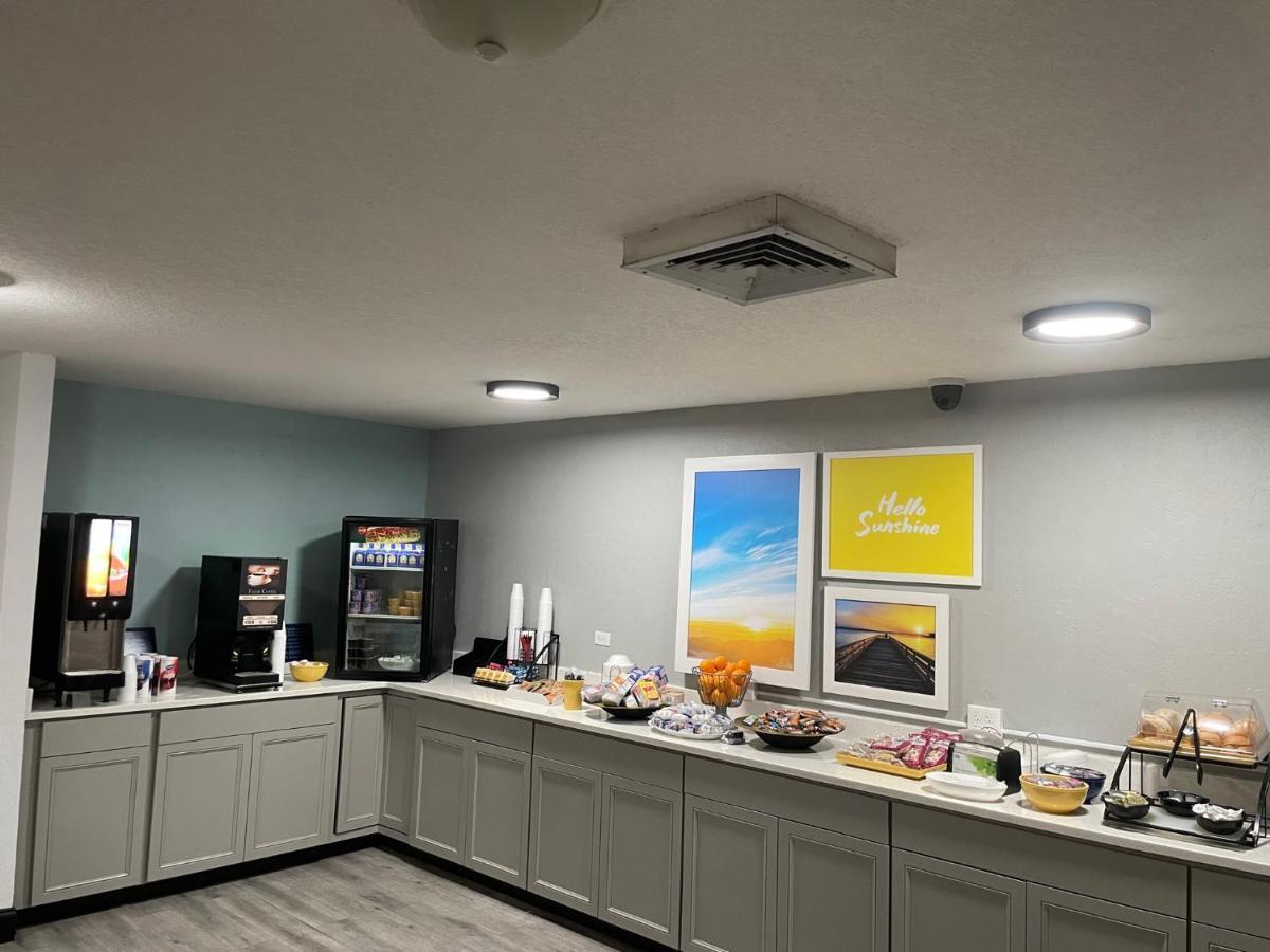 夏洛特港/蓬塔戈尔达温德姆戴斯酒店 外观 照片